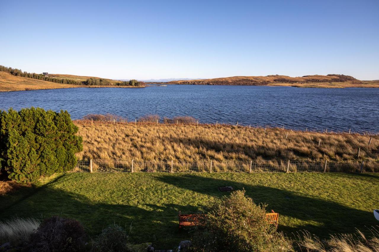 Lochside Villa Staffin Exterior foto