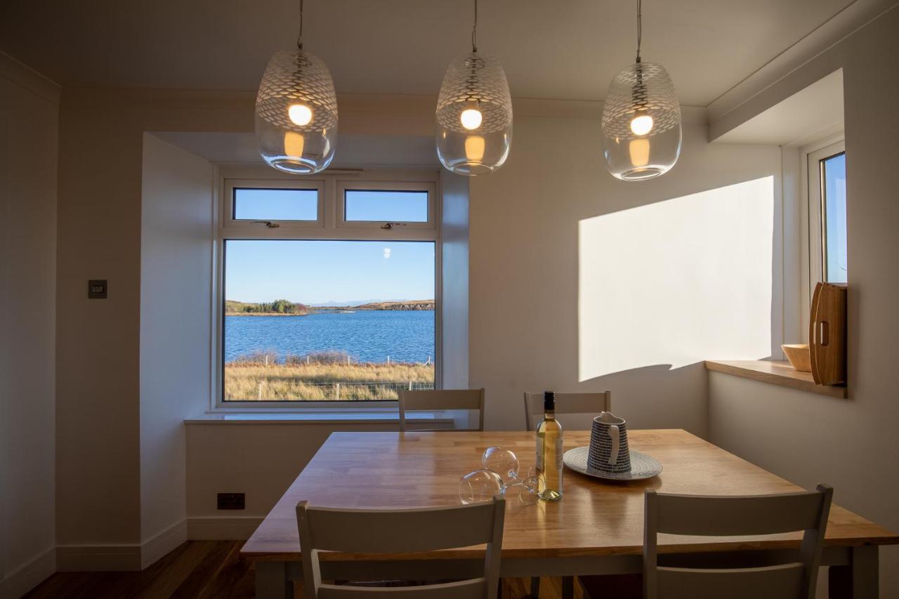 Lochside Villa Staffin Exterior foto