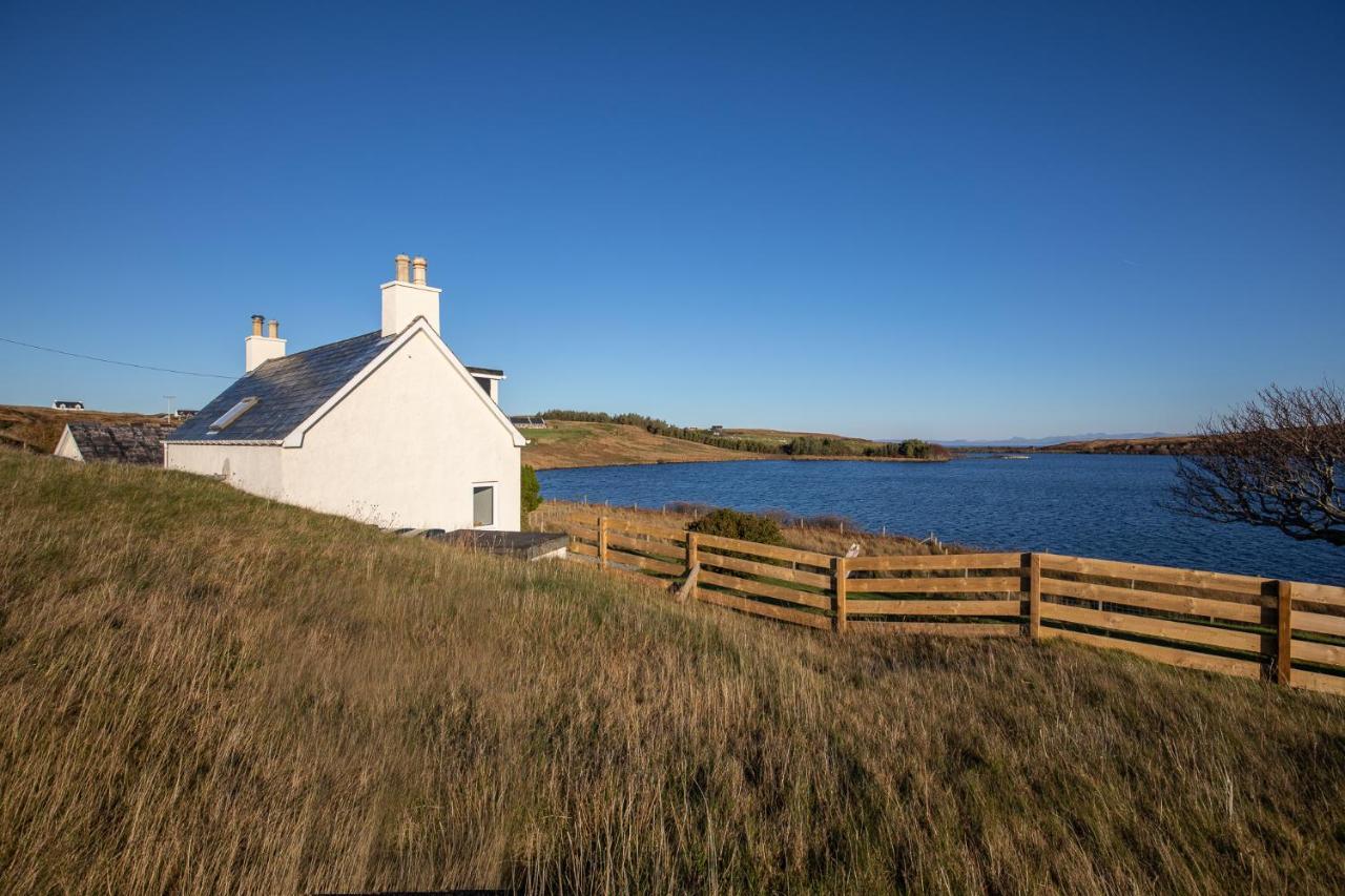 Lochside Villa Staffin Exterior foto